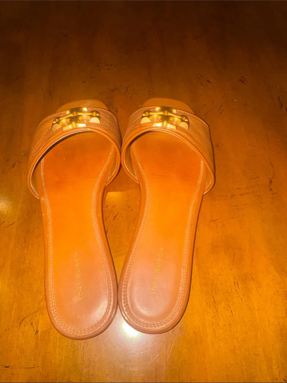 Tory Burch Cognac Leather Slide Sandals with Gold Logo - Picture 2 of 5